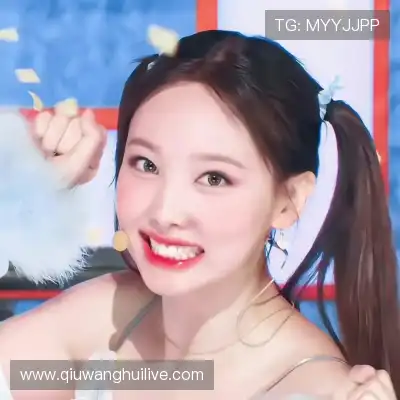 经律富